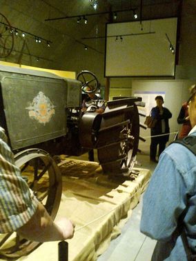 Vanha ajoneuvo museossa